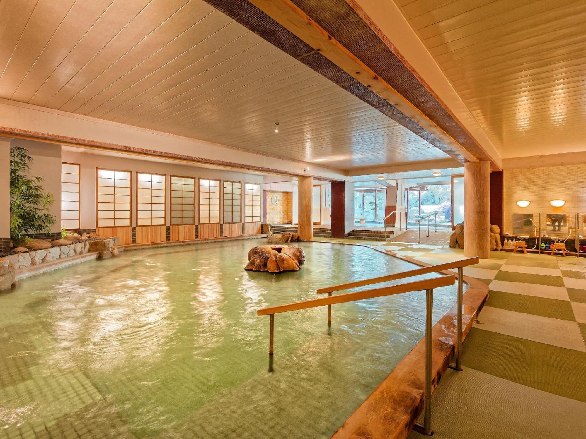 Ooedo Onsen Monogatari Premium Saichoraku 3* Shirahama